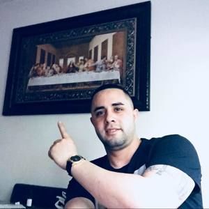 Meet your Posher, Johniel